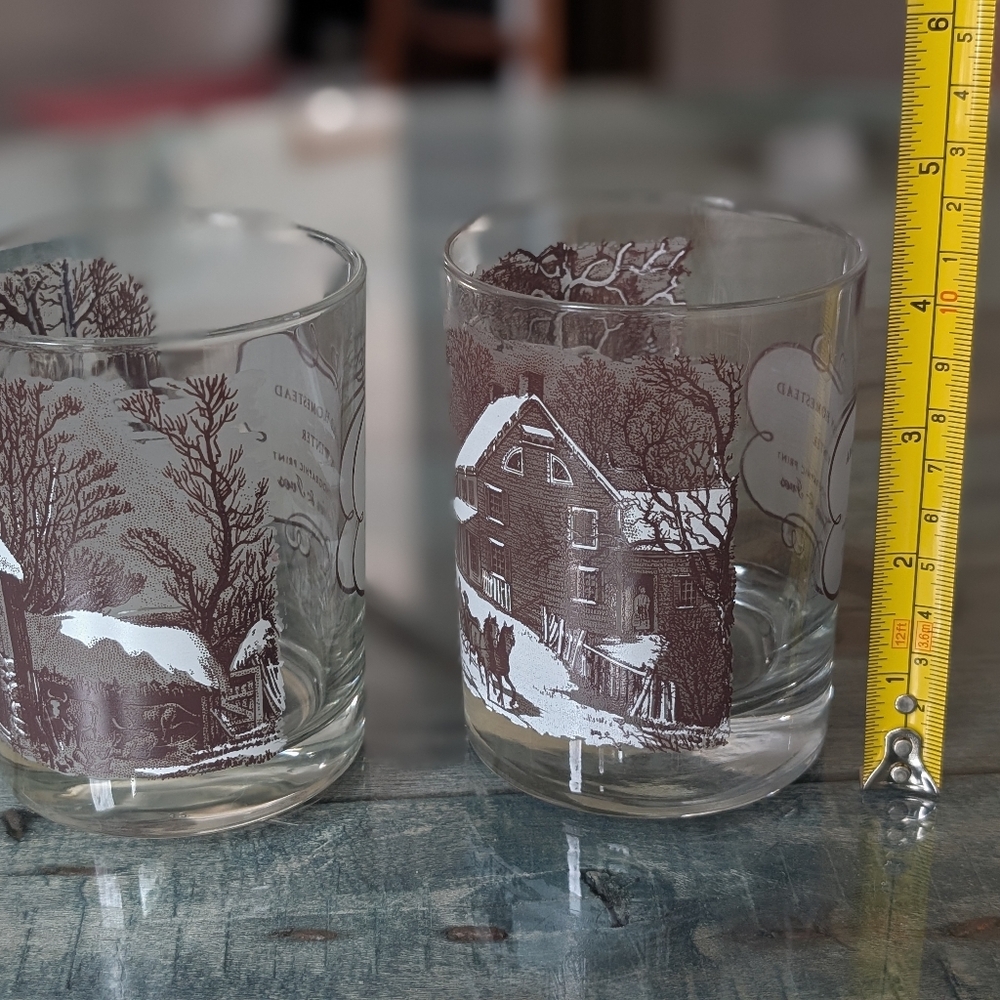 Currier & Ives | Vintage Glasses |  American Homestead in Winter - Picture 6 of 7